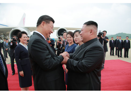 Xi Jinping Arrives in Pyongyang - Image